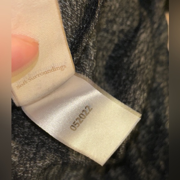 Soft surroundings women’s small 6/8 very soft NWT pants, charcoal, very soft - Picture 10 of 14